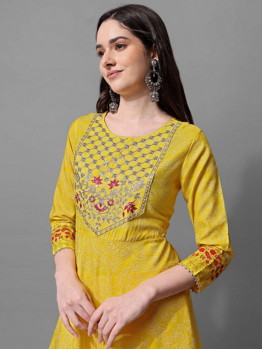 Yellow Round Neck Floral Embroidered Regular Patchwork Kurta & Trousers With Dupatta 