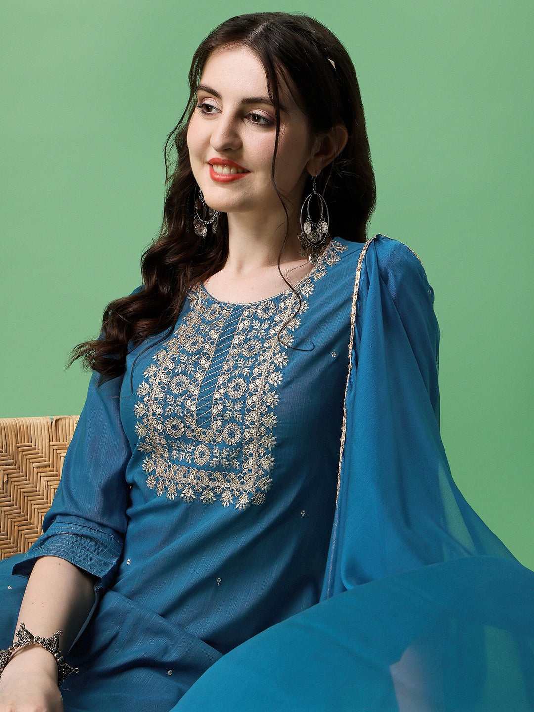 Blue Cotton Round Neck Embroidered Kurta Set 